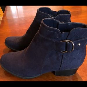 NEW Unisa Ladies Ankle Boots